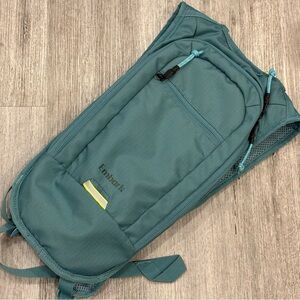 Embark Backpack Hydration Pack cycling hiking Bladder Reflective Blue 4L teal